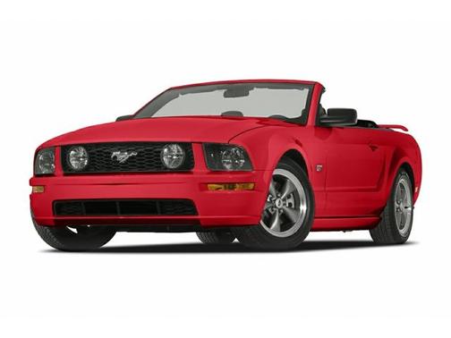 2005 Ford Mustang Deluxe