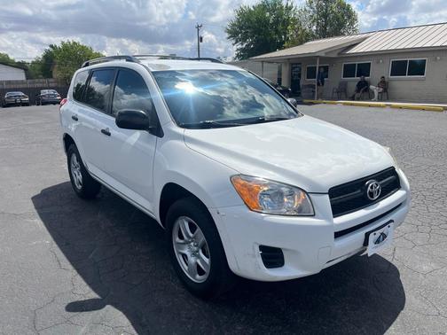 WHITE 2010 Toyota RAV4 Base