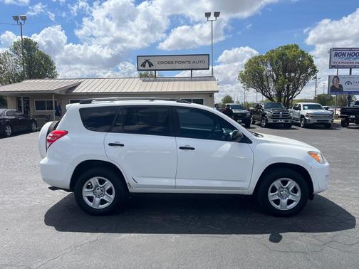 WHITE 2010 Toyota RAV4 Base