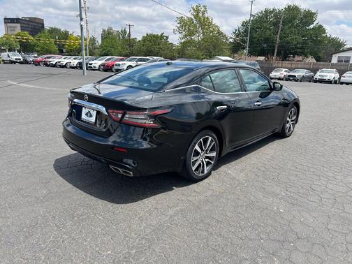 BLACK 2019 Nissan Maxima 3.5 S