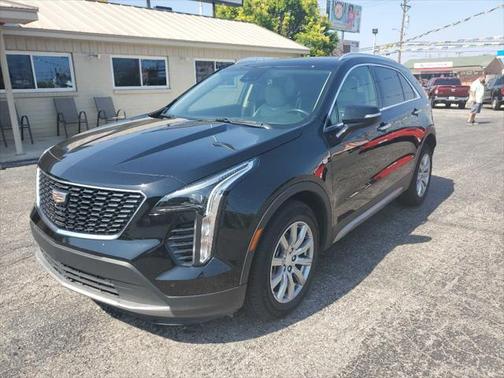 2023 Cadillac XT4 Premium Luxury
