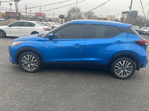 2024 Nissan Kicks SV