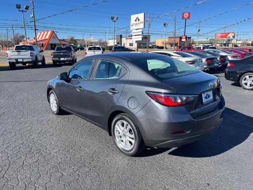 2018 Toyota Yaris iA Base