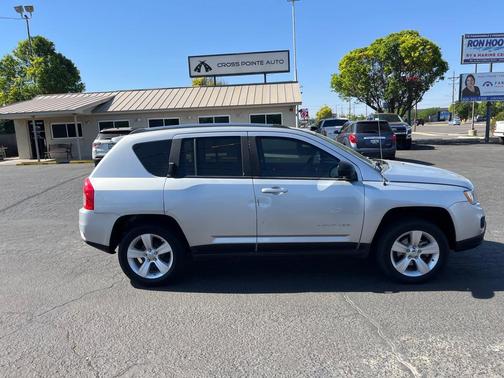 SILVER 2012 Jeep Compass Sport