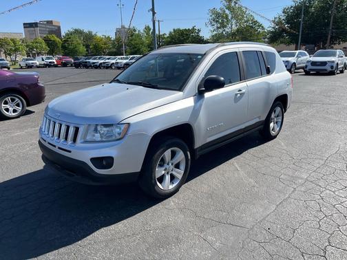 SILVER 2012 Jeep Compass Sport