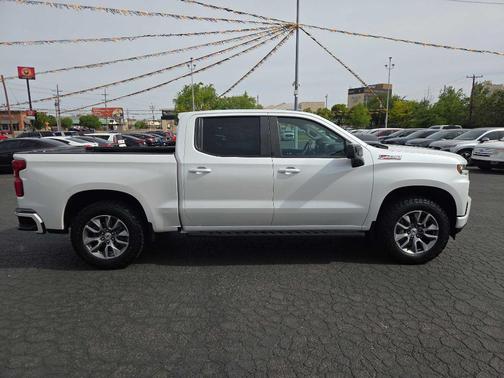 WHITE 2022 Chevrolet Silverado 1500 Limited RST
