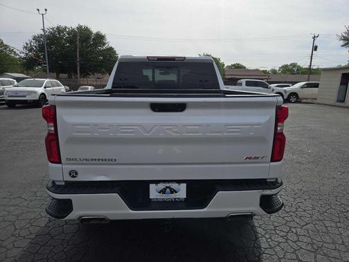 WHITE 2022 Chevrolet Silverado 1500 Limited RST