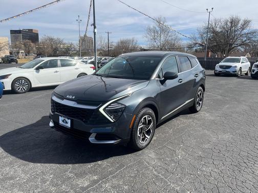 2024 Kia Sportage LX