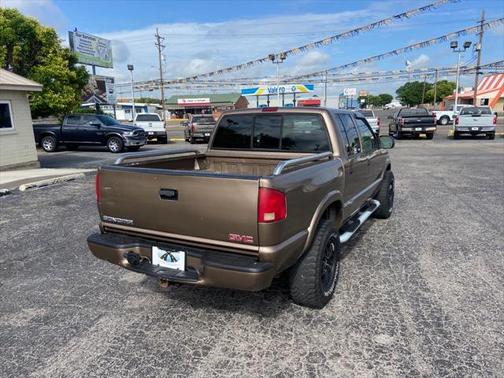 2003 GMC Sonoma SLS