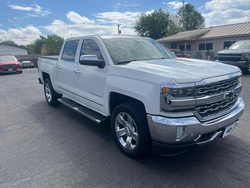 WHITE 2016 Chevrolet Silverado 1500 LTZ