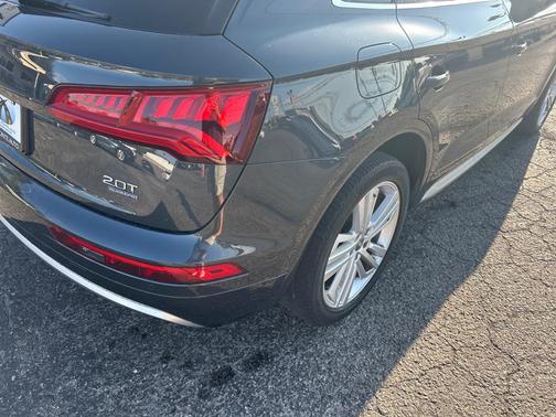2018 Audi Q5 2.0T Premium Plus