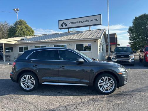 2018 Audi Q5 2.0T Premium Plus