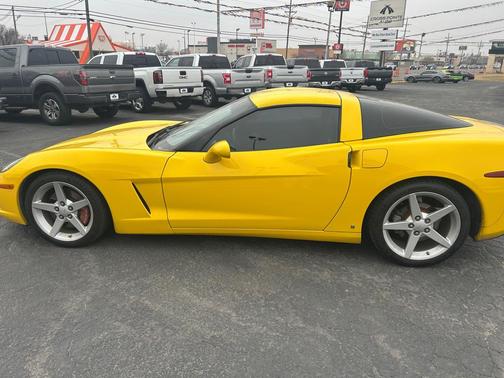 2006 Chevrolet Corvette Base
