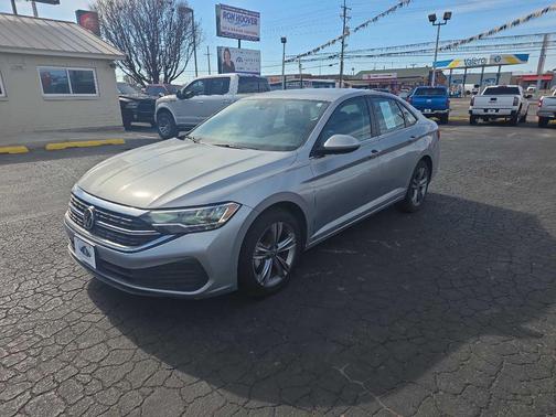 2024 Volkswagen Jetta 1.4T SE