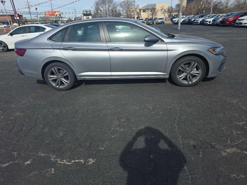 2024 Volkswagen Jetta 1.4T SE