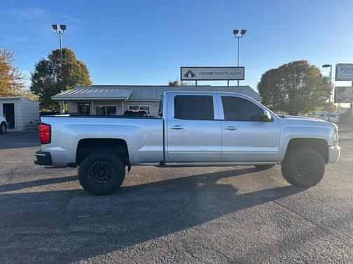 2018 Chevrolet Silverado 1500 2LT