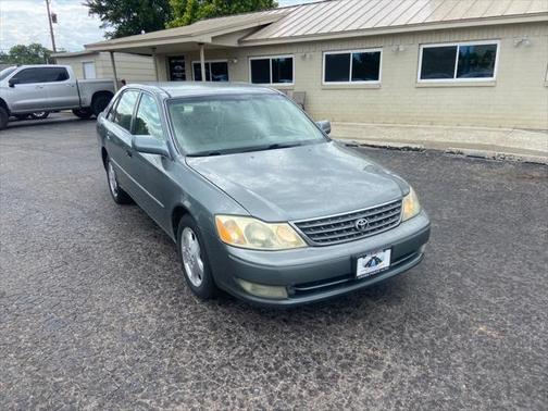2004 Toyota Avalon XL