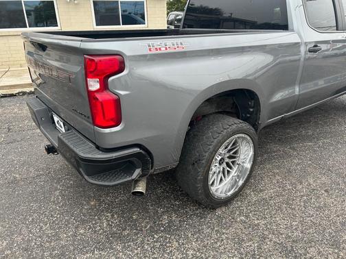 2019 Chevrolet Silverado 1500 Custom Trail Boss