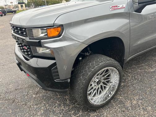2019 Chevrolet Silverado 1500 Custom Trail Boss