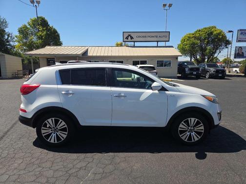 WHITE 2014 Kia Sportage EX