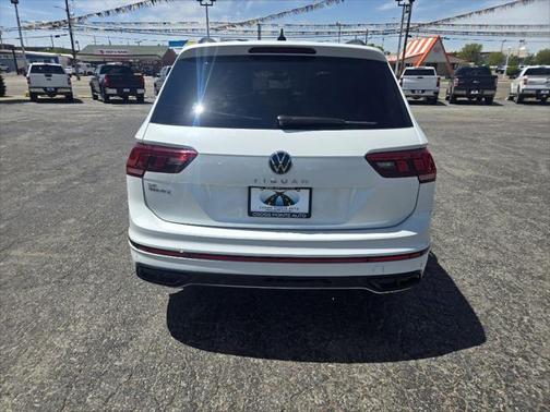 2023 Volkswagen Tiguan 2.0T SE R-Line Black