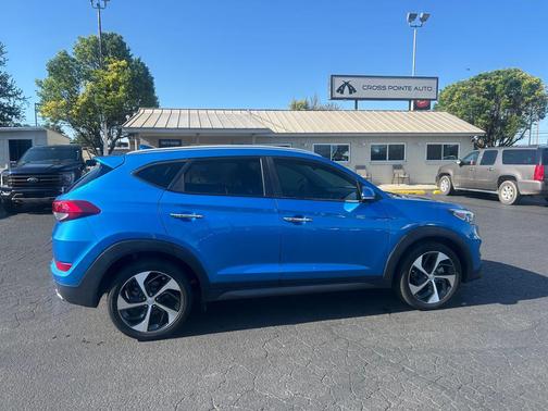 BLUE 2016 Hyundai TUCSON Limited