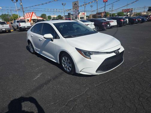 White 2022 Toyota Corolla LE