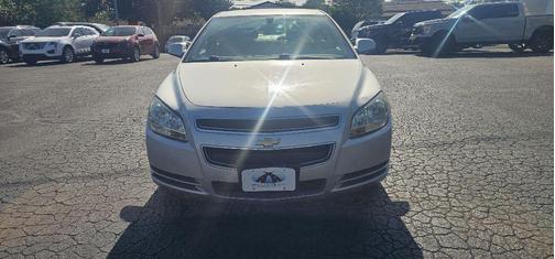 SILVER 2010 Chevrolet Malibu LT
