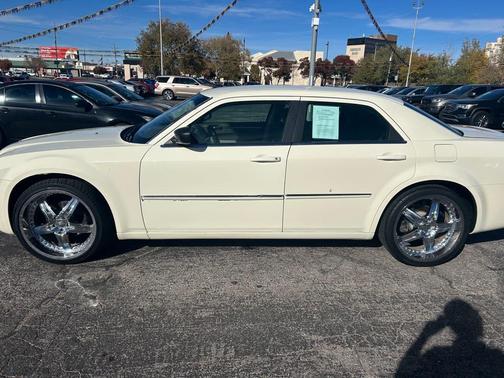 2009 Chrysler 300 LX