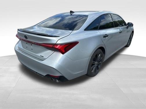 2021 Toyota Avalon XSE