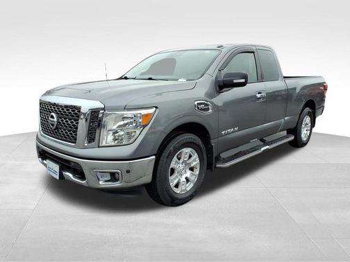 2017 Nissan Titan SV