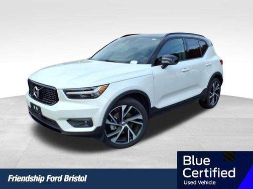 2019 Volvo XC40 T4 R-Design