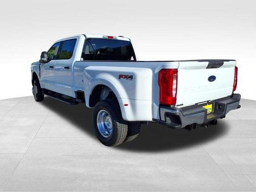 2026 Ford F-350 XLT