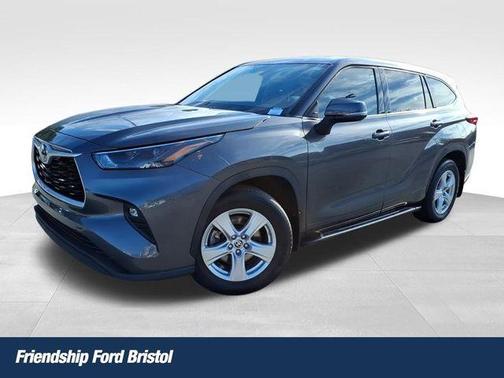 2022 Toyota Highlander LE