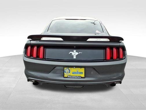 2016 Ford Mustang V6