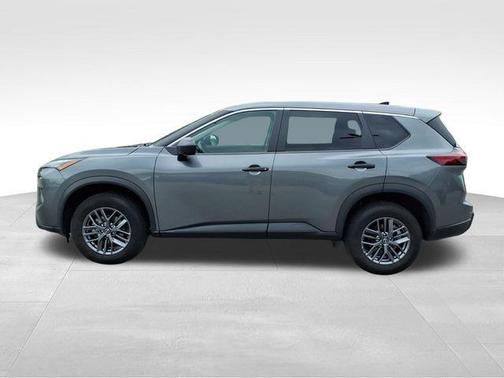Gun Metallic 2024 Nissan Rogue S