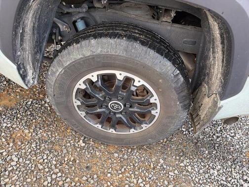 2022 Toyota Tundra SR5