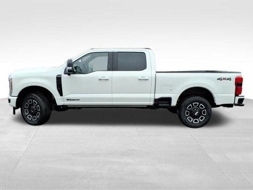 Star White 2026 Ford F-350 Platinum