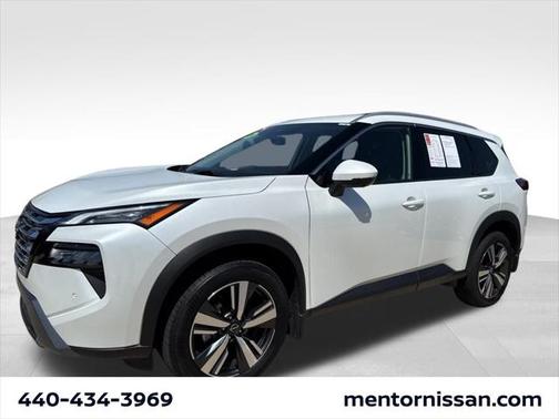 2024 Nissan Rogue SL