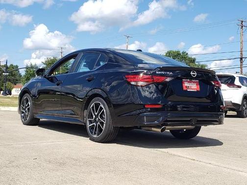 2025 Nissan Sentra SR