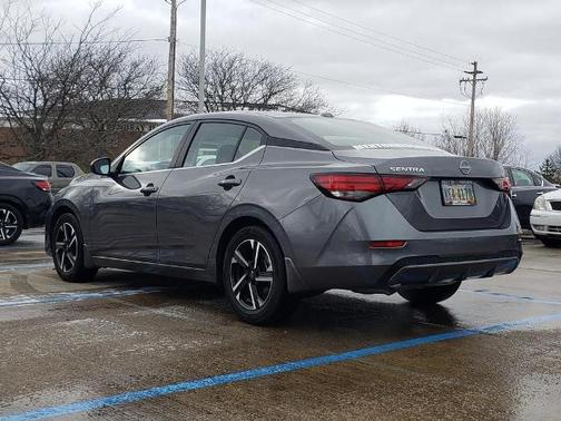 2025 Nissan Sentra SV