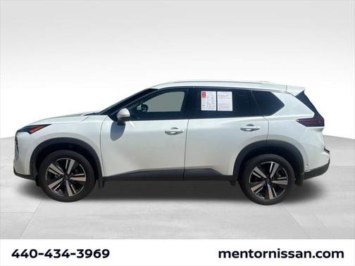 2024 Nissan Rogue SL