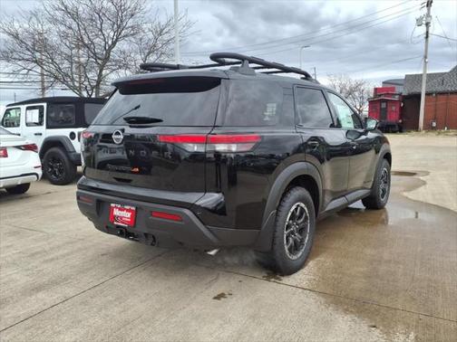 2025 Nissan Pathfinder Rock Creek 4WD