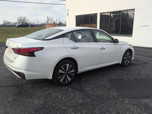 2021 Nissan Altima 2.5 SL