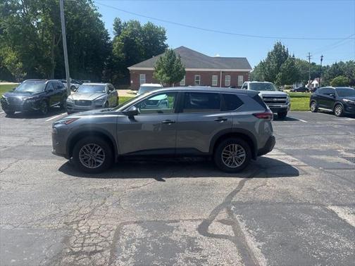 2022 Nissan Rogue S