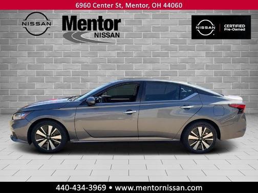 2022 Nissan Altima 2.5 SV