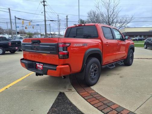 2025 Nissan Frontier PRO-4X