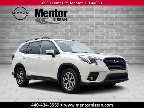 2022 Subaru Forester Premium