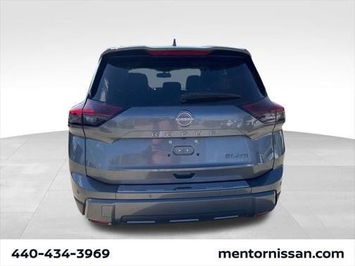 2024 Nissan Rogue SL