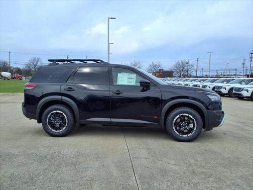 2025 Nissan Pathfinder Rock Creek 4WD